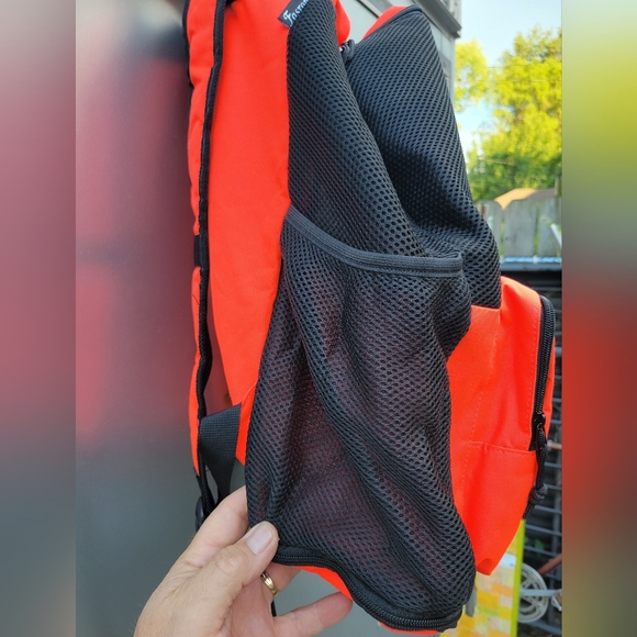 Fasrom Mesh Beach Backpack with Zipper Bottom, Sport Gym Backpack for Swimming, - Picture 5 of 15